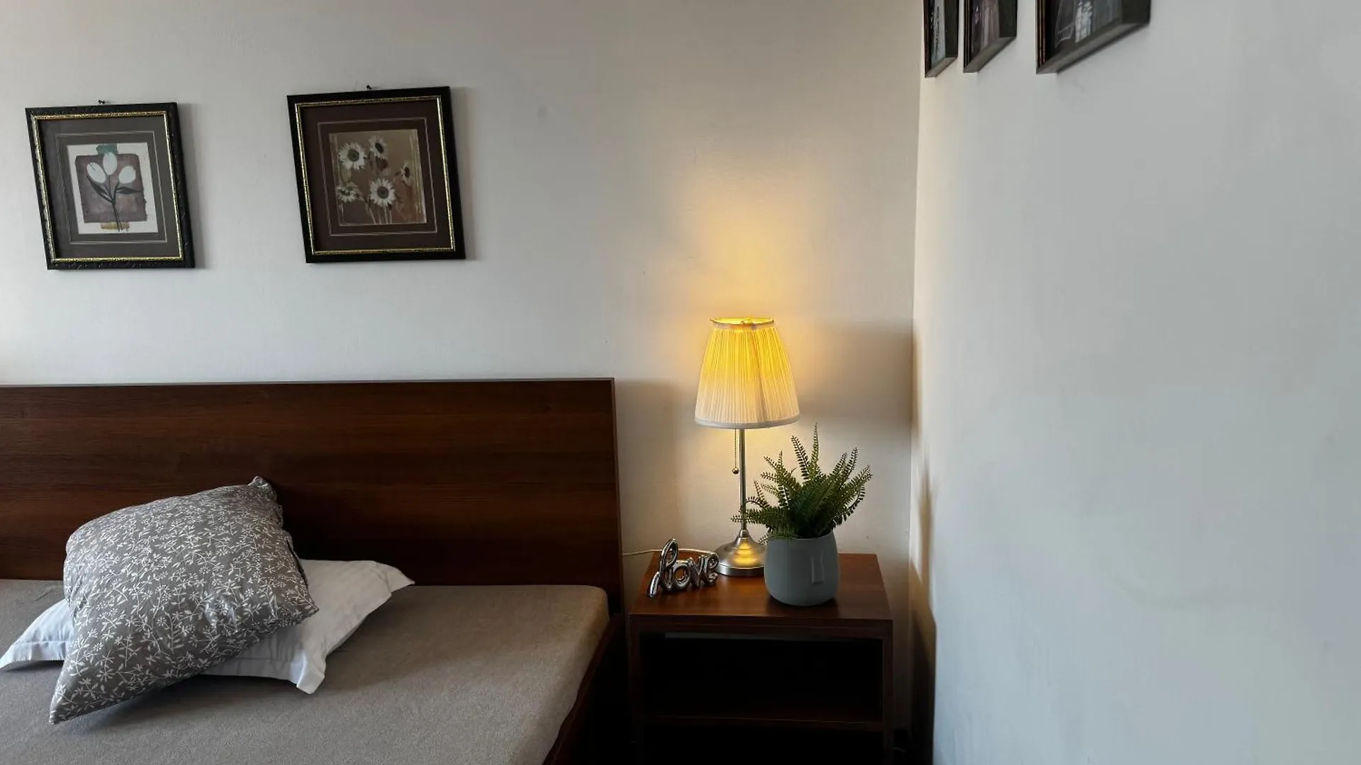 Apartment Palace Of Parliament 3 Rooms By Chr Luxury Property Bucharest