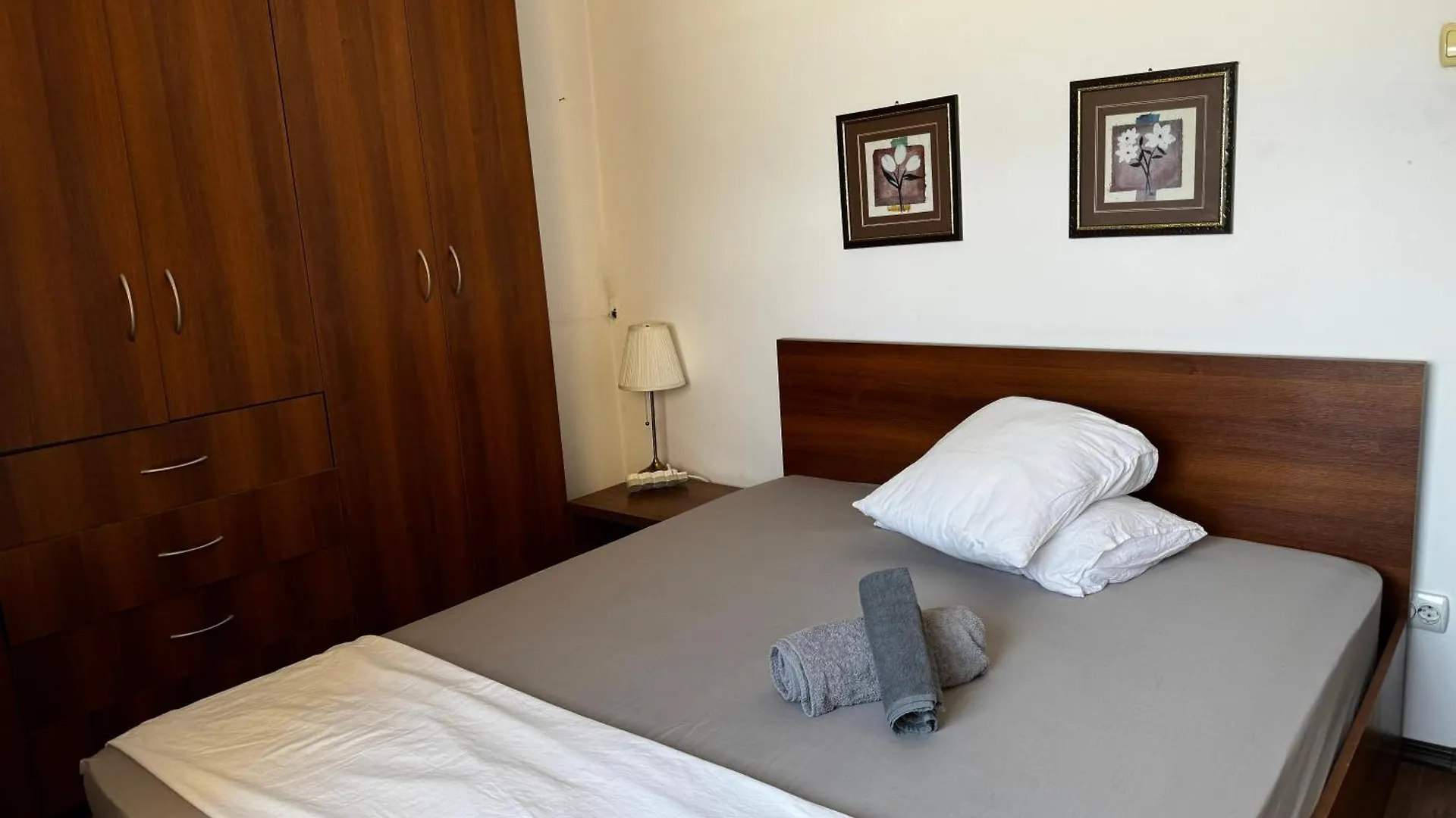 Palace Of Parliament 3 Rooms By Chr Luxury Property Bucharest