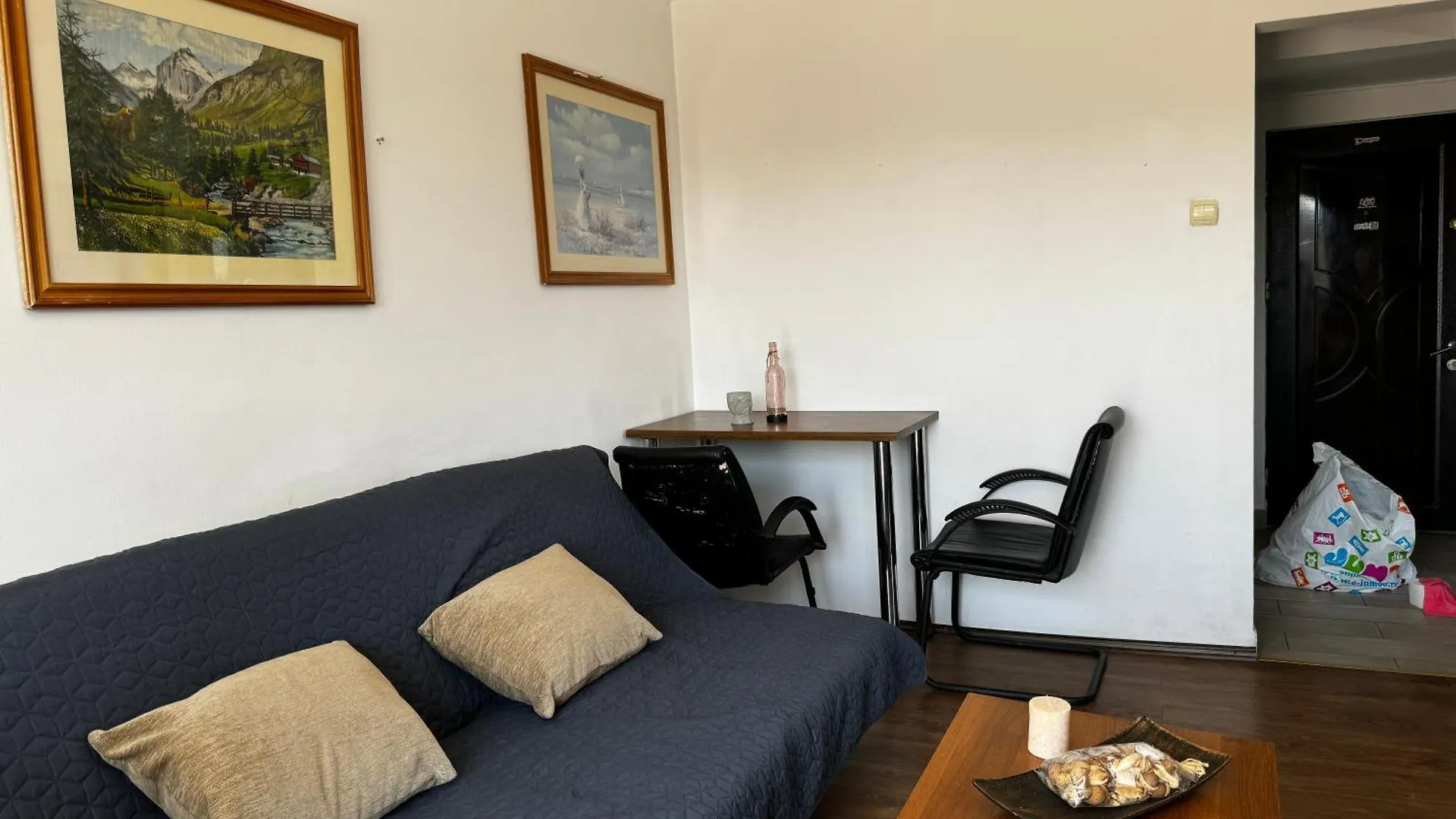 Palace Of Parliament 3 Rooms By Chr Luxury Property Bucharest Apartment