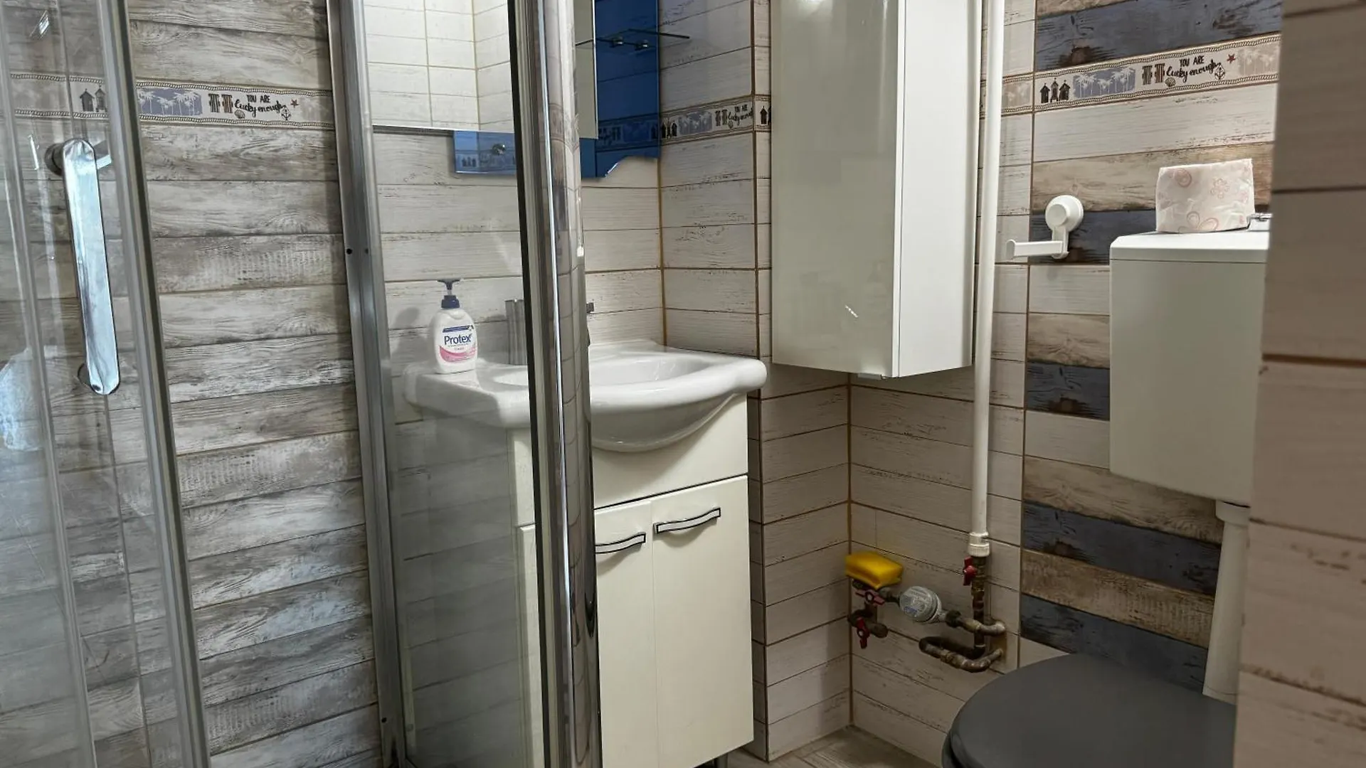 Apartment Palace Of Parliament 3 Rooms By Chr Luxury Property Bucharest