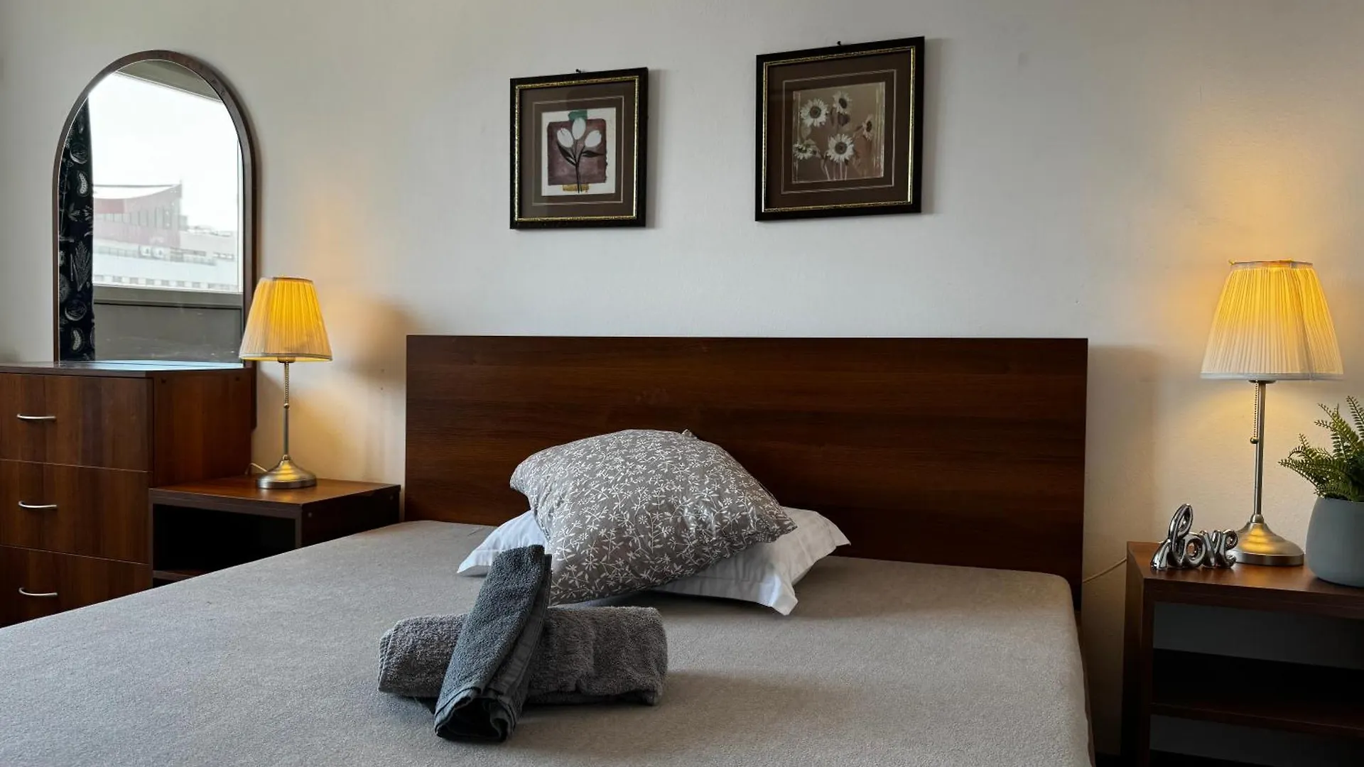 Palace Of Parliament 3 Rooms By Chr Luxury Property Bucharest