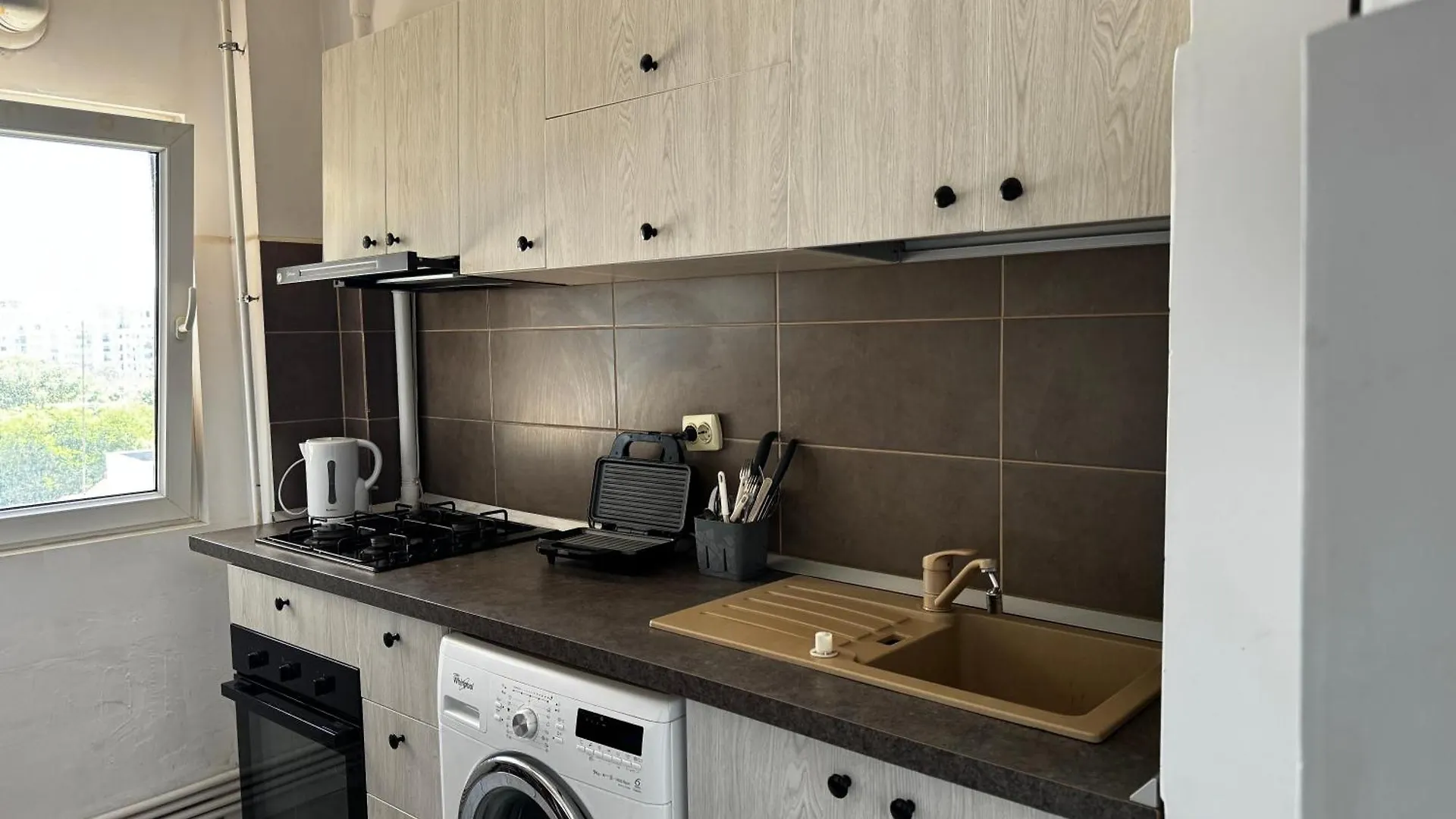 Palace Of Parliament 3 Rooms By Chr Luxury Property Bucharest Apartment